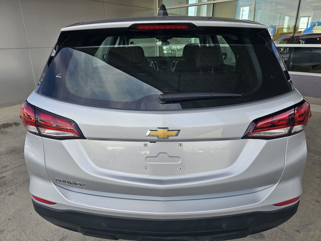 Used 2022 Chevrolet Equinox LS w/1FL SUV