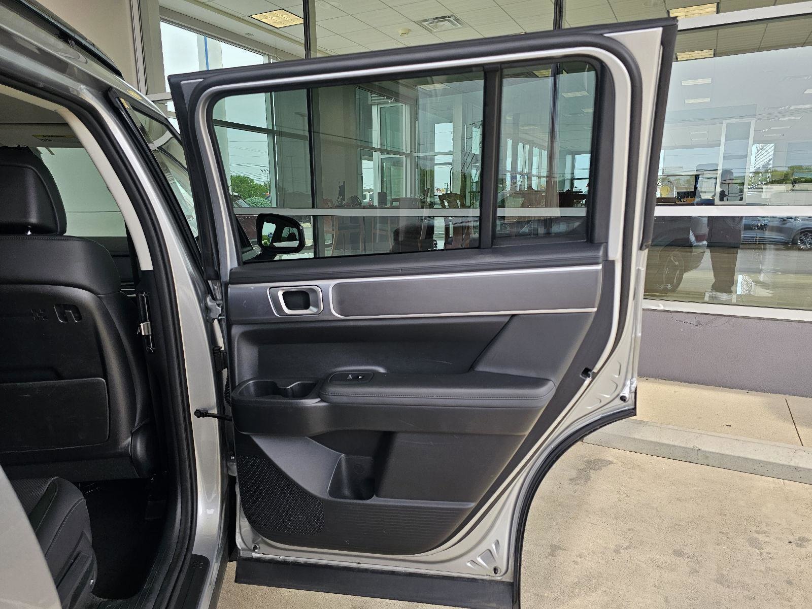 2025 Hyundai Santa Fe SEL - Photo 13