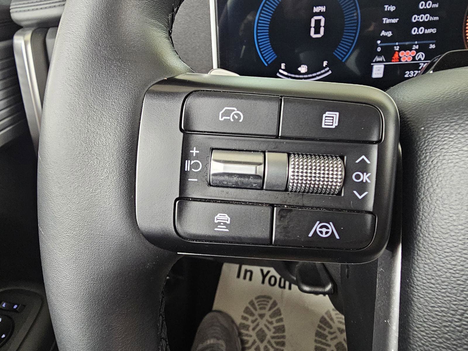 2025 Hyundai Santa Fe SEL - Photo 22