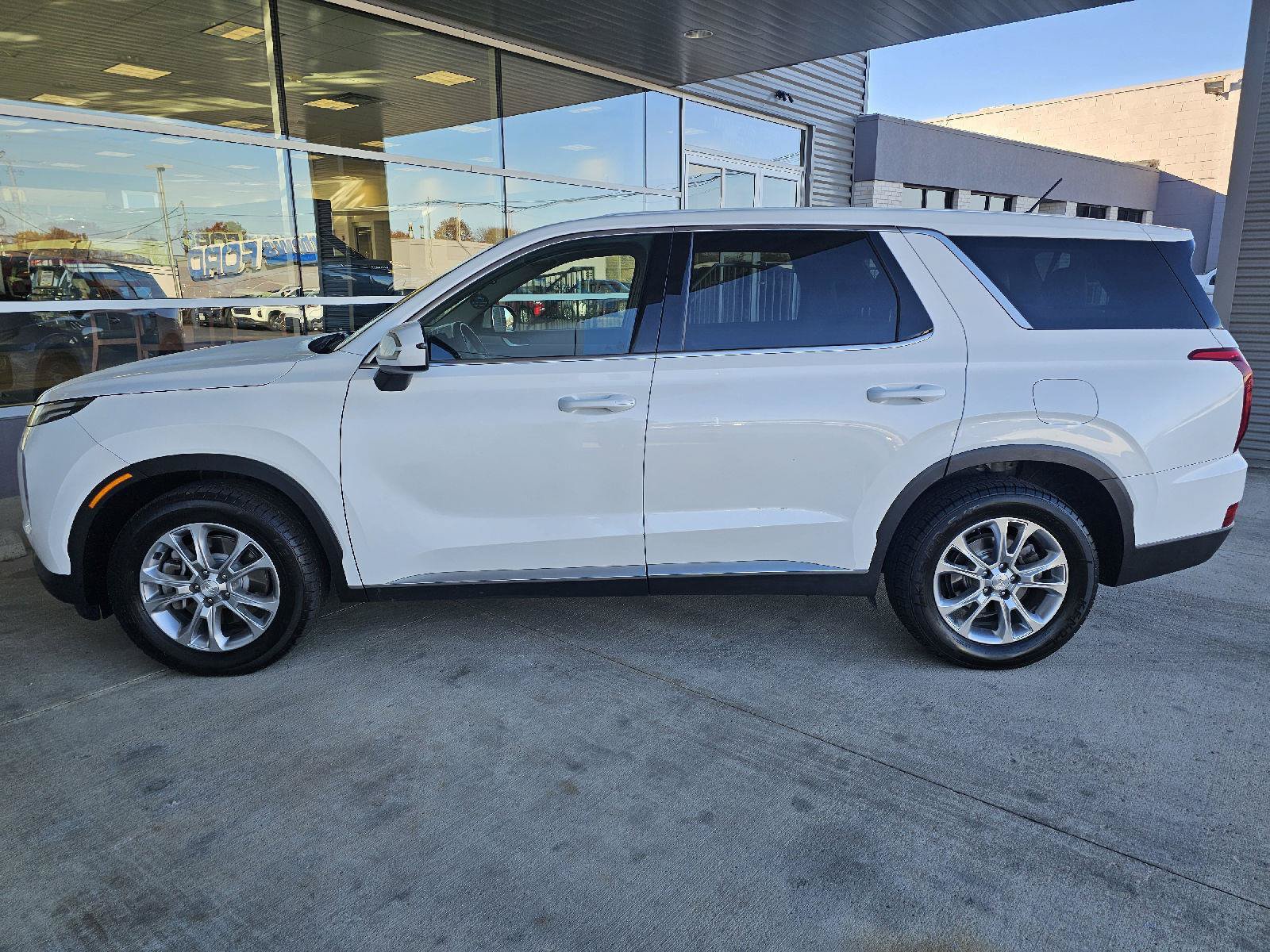 Used 2022 Hyundai Palisade SE SUV