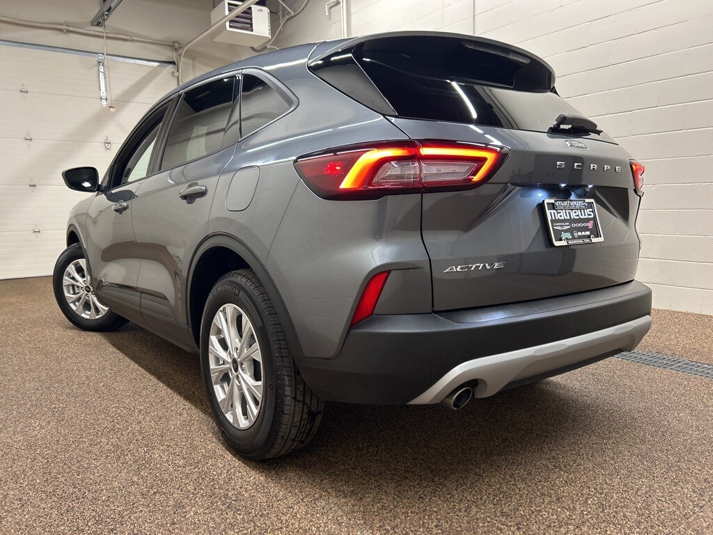 Used 2025 Ford Escape Active SUV