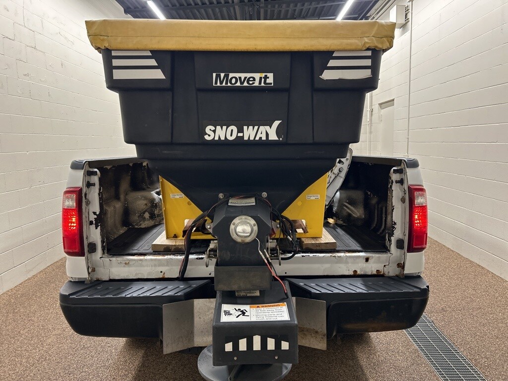2016 Ford F-250 photo 2