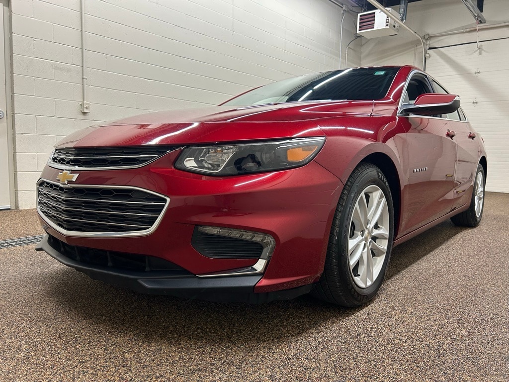 Used 2017 Chevrolet Malibu LT Sedan