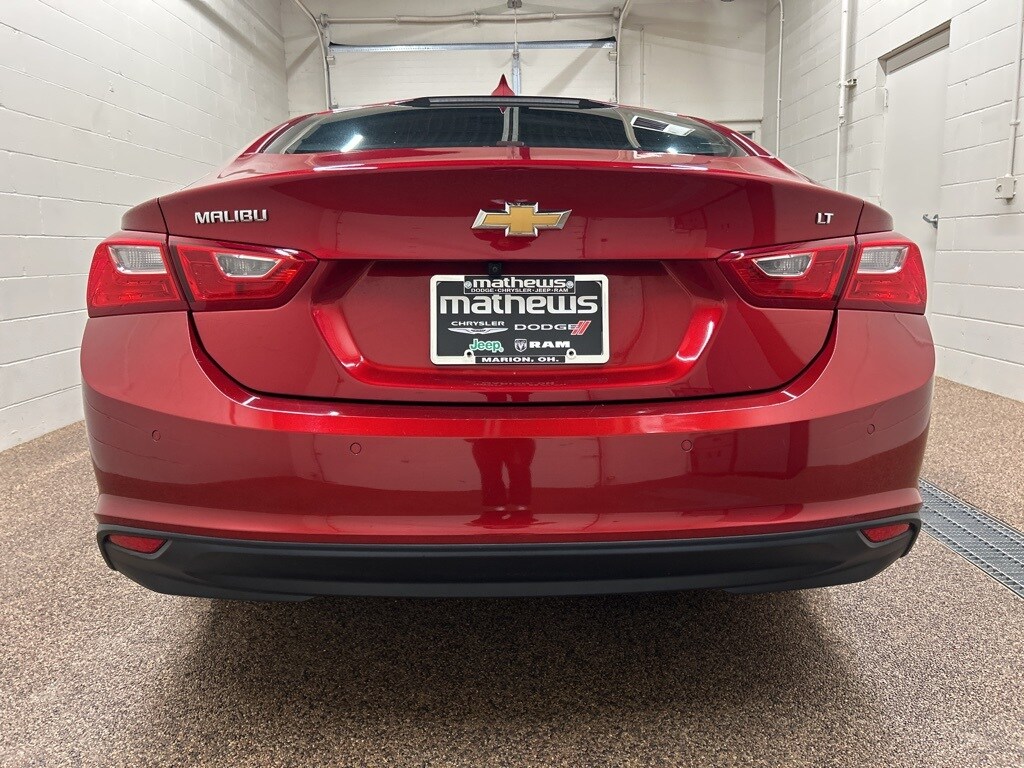 2024 Chevrolet Malibu 1LT photo 3