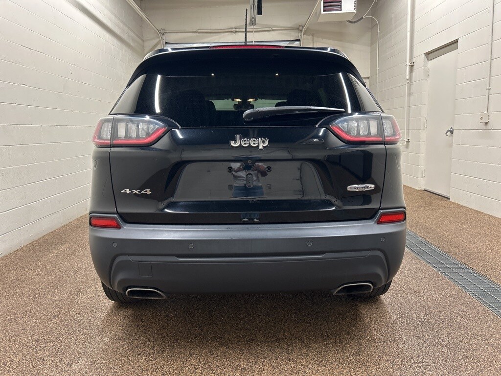 2019 Jeep Cherokee Latitude photo 3
