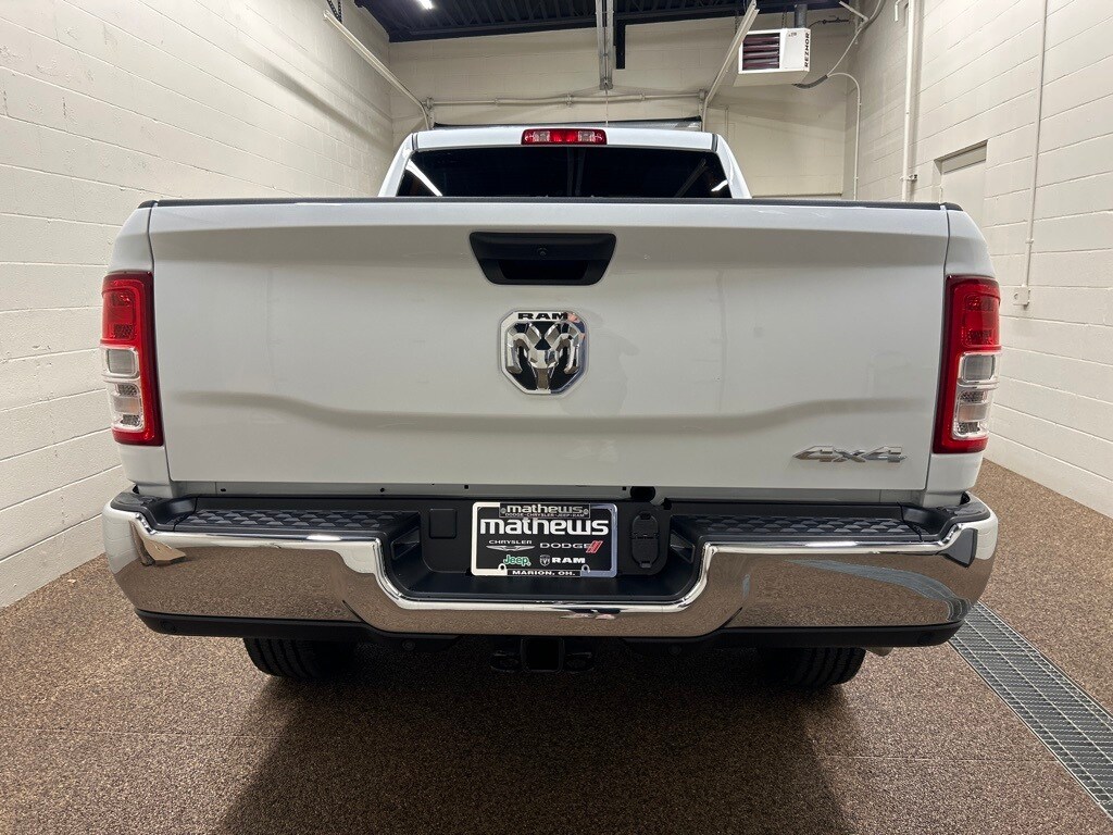2024 Ram 2500 Tradesman photo 3