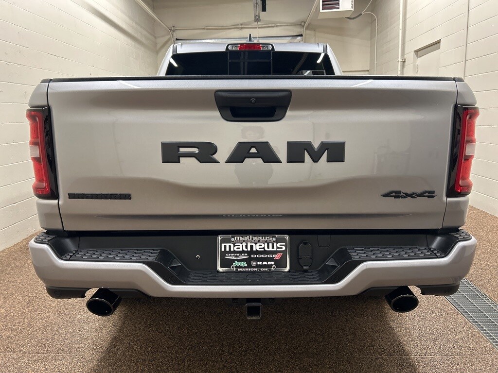 2025 Ram 1500 Big Horn Lone Star photo 3