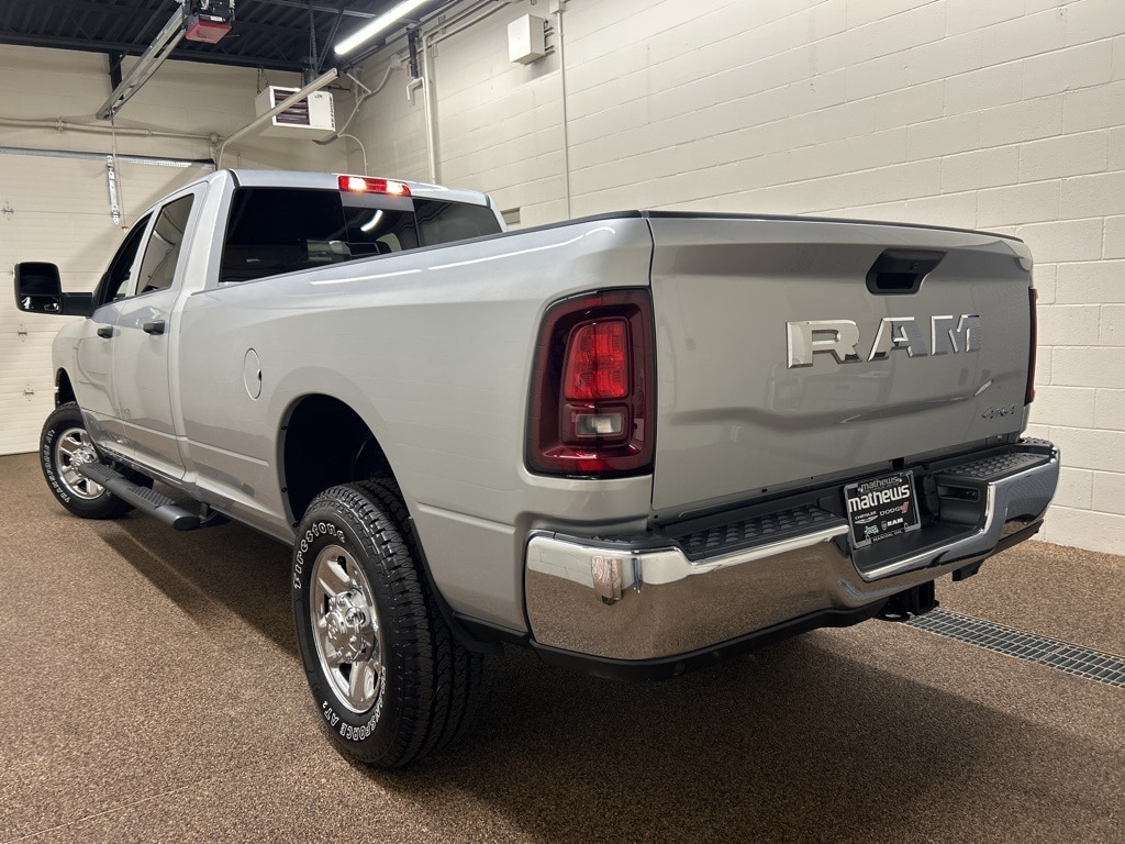New 2026 Ram 2500 TRADESMAN CREW CAB 4X4 8' BOX Pickup