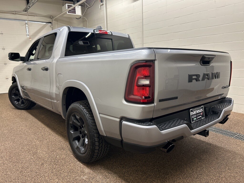 2025 Ram 1500 Big Horn Lone Star photo 4