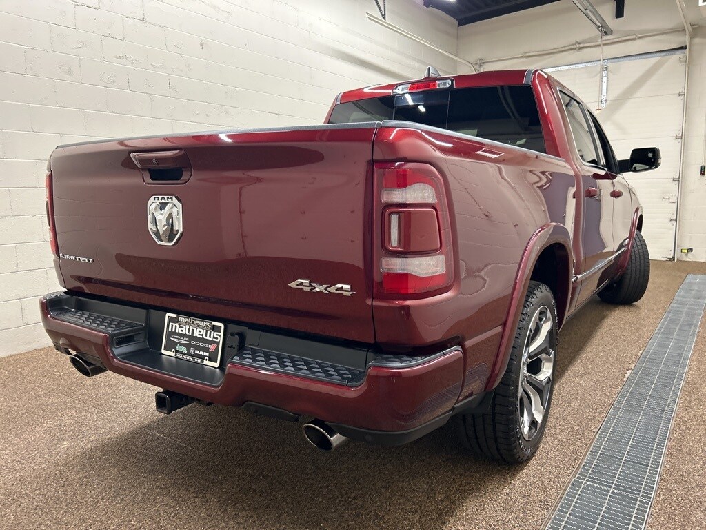 2023 Ram 1500 Limited photo 2