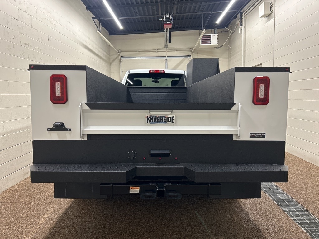 New 2024 Ram 5500 Chassis Cab 5500 TRADESMAN CHASSIS REGULAR CAB 4X4 84' CA Pickup