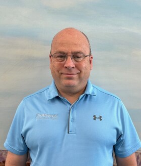 Staff member John Massey from ID_590539cbc0e7