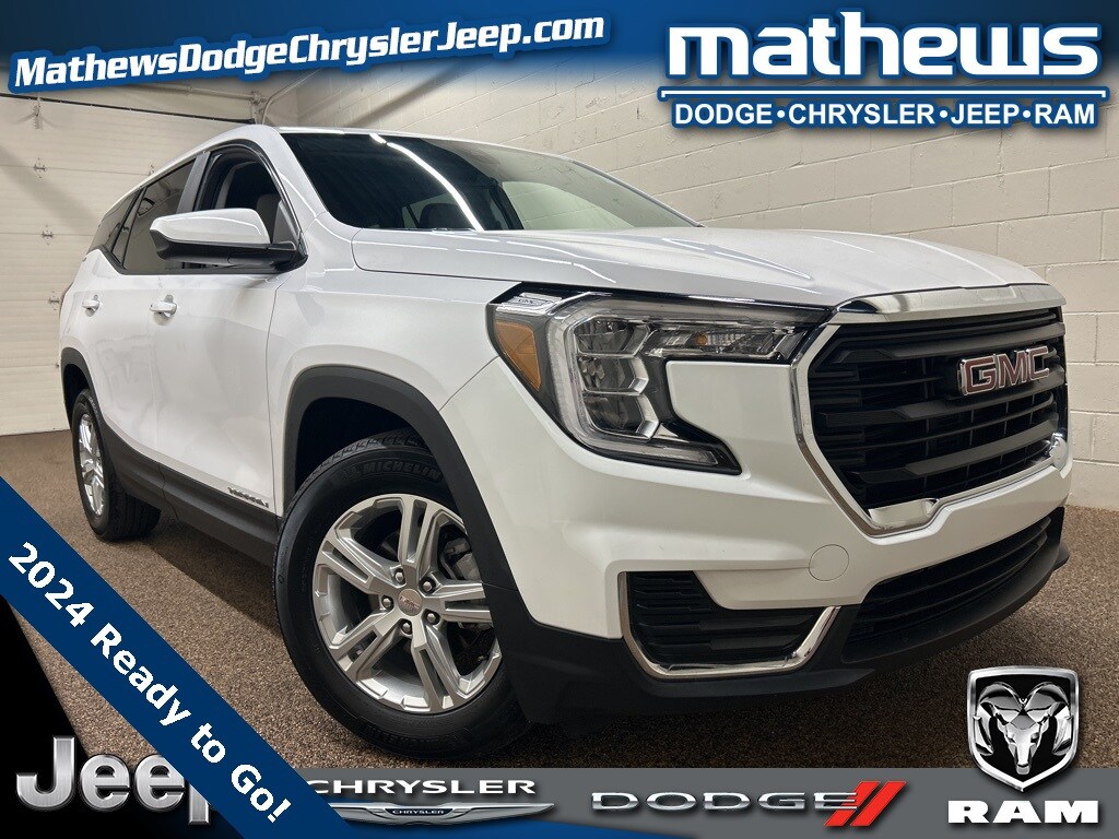 Used 2024 GMC Terrain SLE SUV