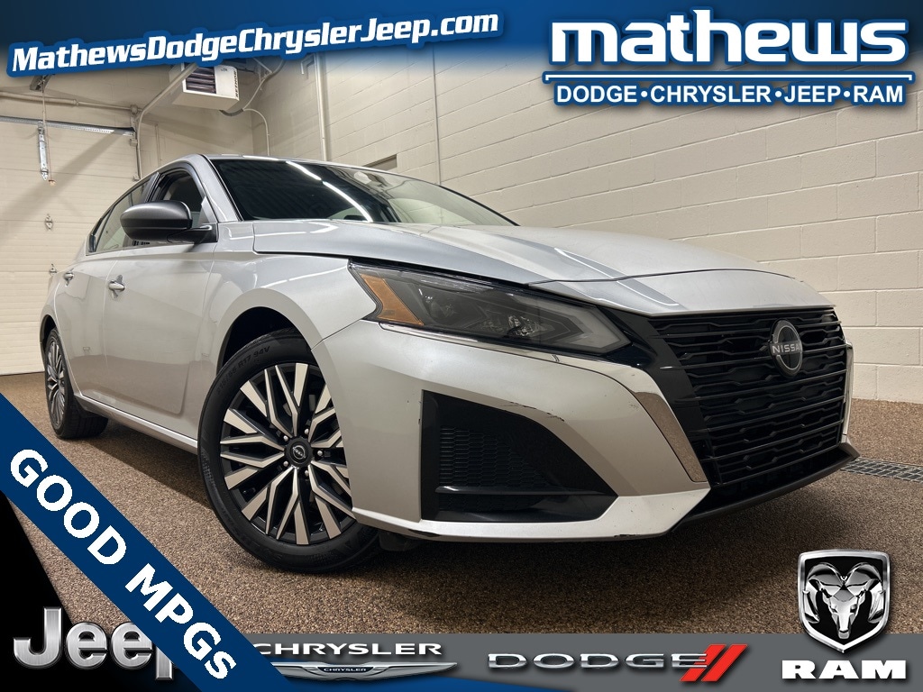 2024 Nissan Altima SV