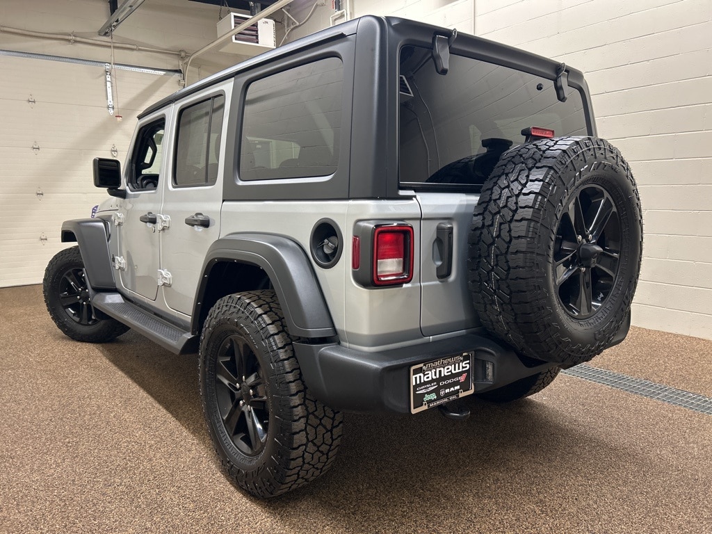 Used 2022 Jeep Wrangler Unlimited Sport Altitude SUV