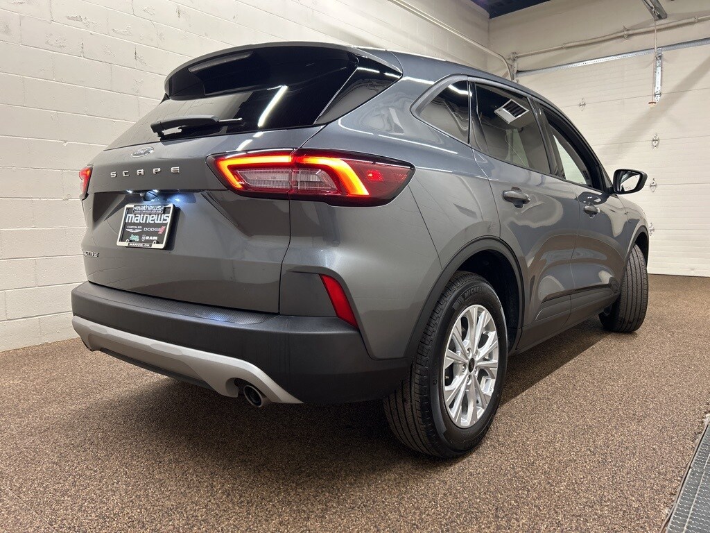 Used 2025 Ford Escape Active SUV