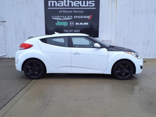Used 2013 Hyundai Veloster  with VIN KMHTC6AD3DU085774 for sale in Mount Vernon, OH