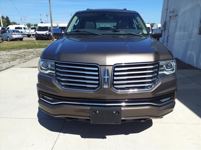 Used 2015 Lincoln Navigator Base with VIN 5LMJJ3JT1FEJ11740 for sale in Mount Vernon, OH