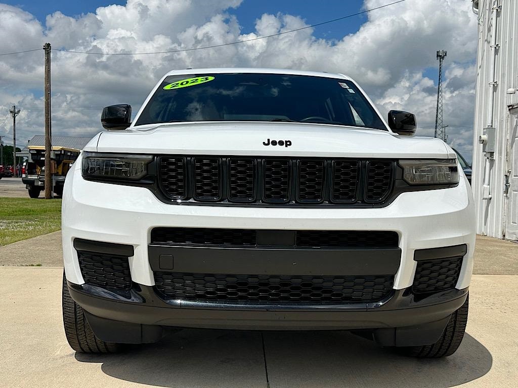 Used 2023 Jeep Grand Cherokee L Altitude with VIN 1C4RJKAG1P8881881 for sale in Mount Vernon, OH