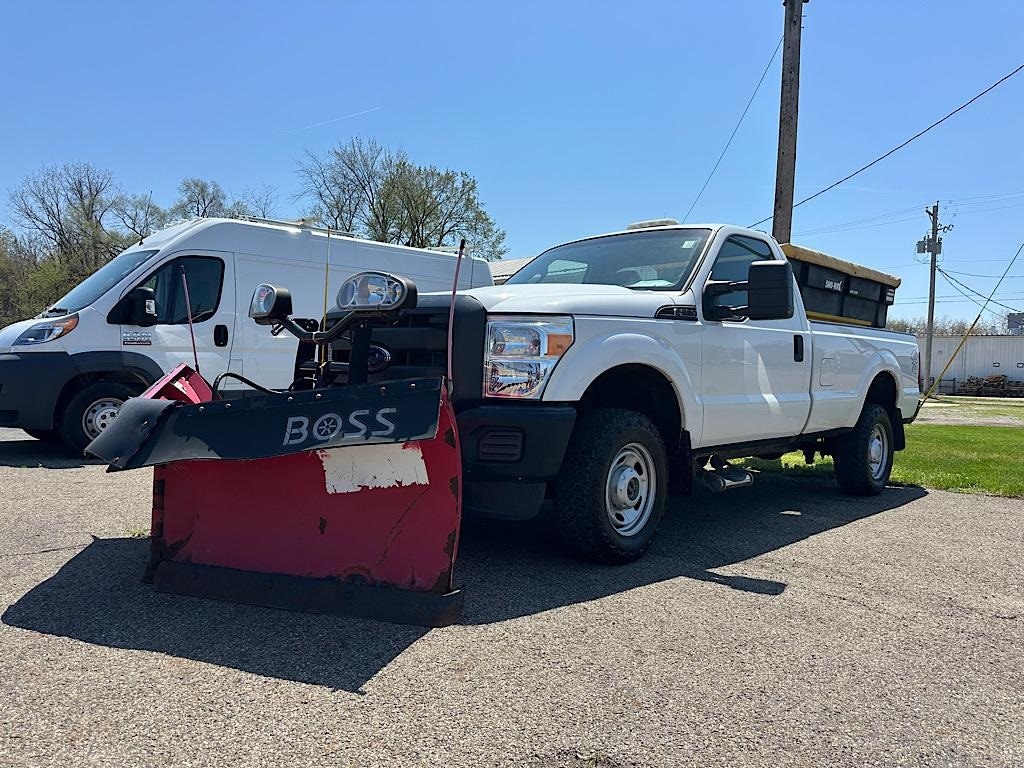 Used 2016 Ford F-250 Super Duty XL with VIN 1FTBF2B6XGEA59557 for sale in Mount Vernon, OH