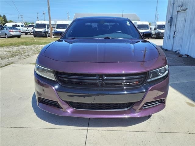 Used 2022 Dodge Charger SXT with VIN 2C3CDXBG6NH119697 for sale in Mount Vernon, OH