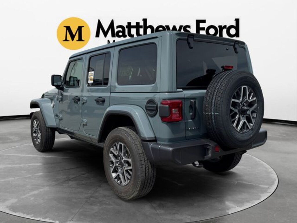 Used 2026 Jeep Wrangler Sahara SUV