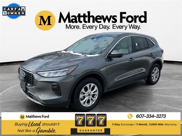 2023 Ford Escape Active's photo