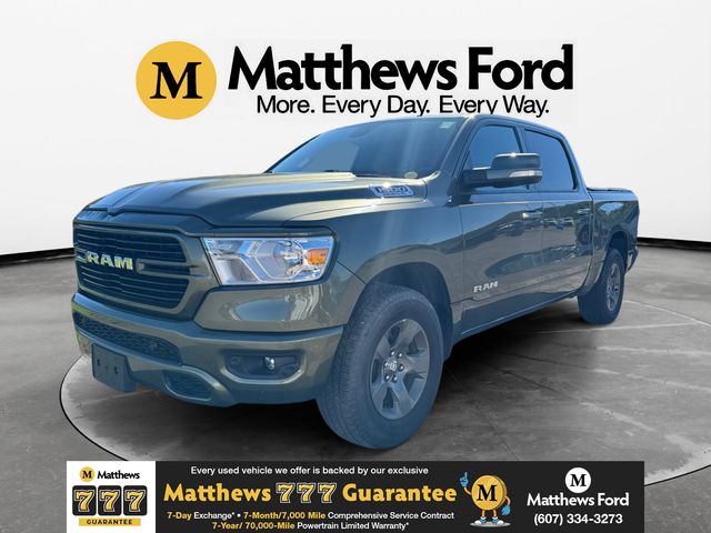2020 RAM 1500 Big Horn/Lone Star 4x4 Crew Cab 5'7's photo