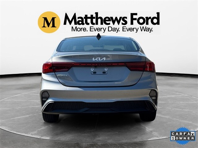 2023 Kia Forte LXS photo 4