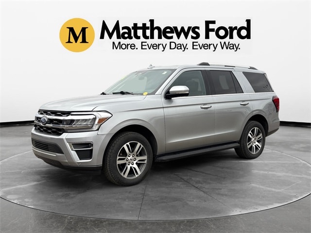 2024 Ford Expedition Limited's photo