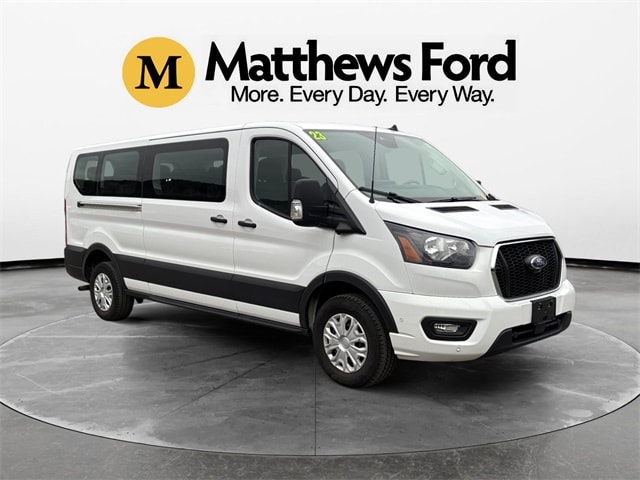 2023 Ford Transit photo 4