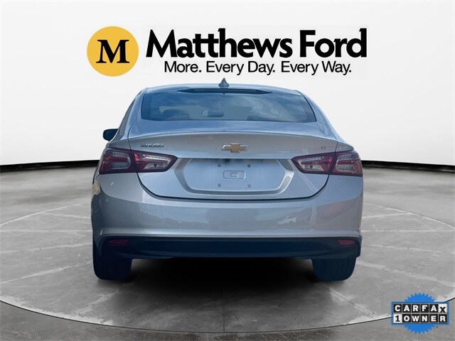 2022 Chevrolet Malibu 1LT photo 4