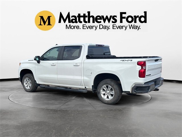 2023 Chevrolet Silverado 1500 photo 3