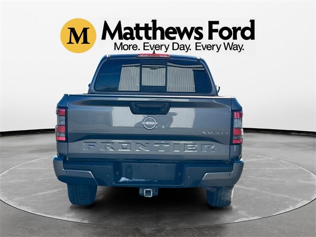 2022 Nissan Frontier SV photo 4