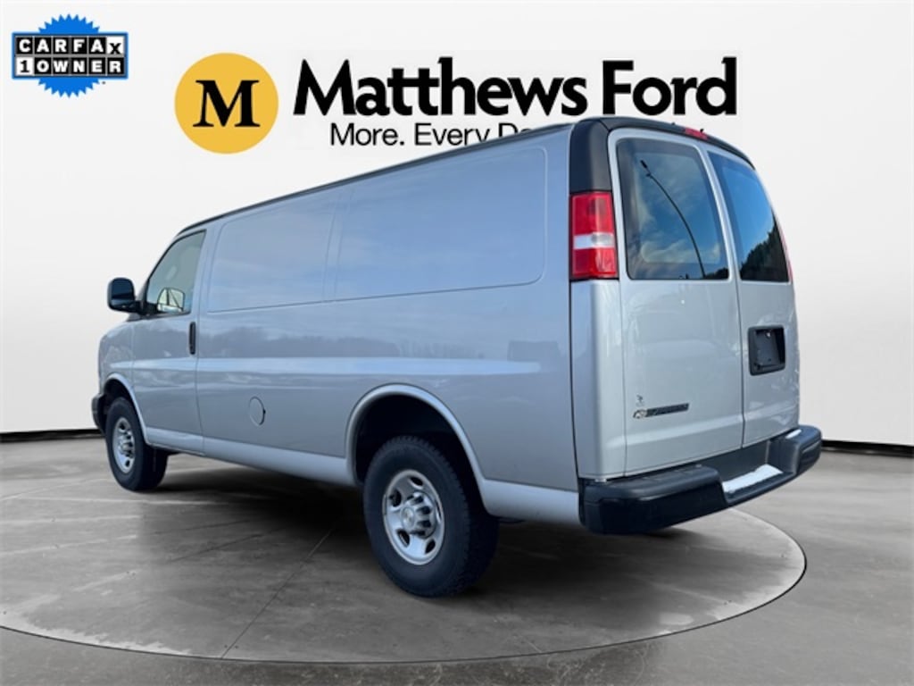 Used 2022 Chevrolet Express 2500 Work Van Van Cargo Van