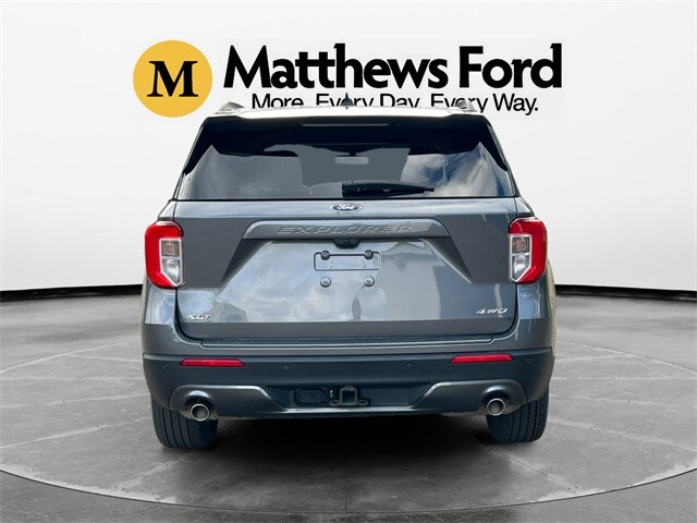 2023 Ford Explorer XLT photo 3