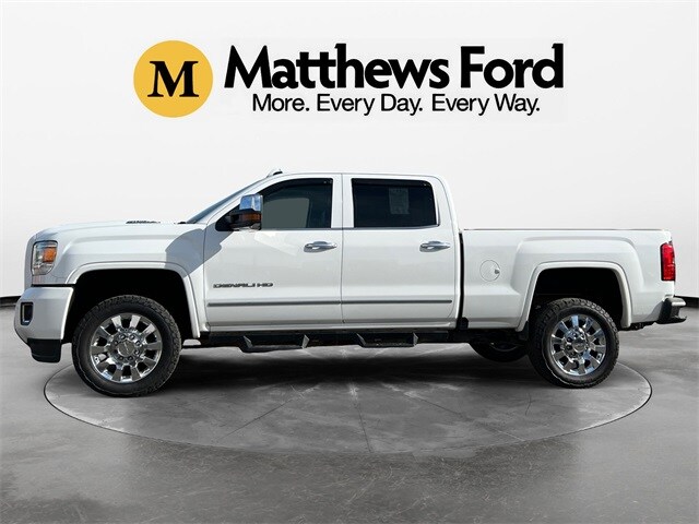 2018 Gmc Sierra Denali photo 2