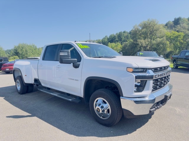 Used 2023 Chevrolet Silverado 3500HD LT with VIN 1GC4YTEY6PF182269 for sale in Norwich, NY