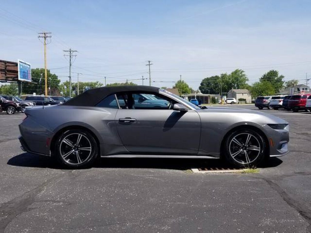 Certified 2025 Ford Mustang Convertible
