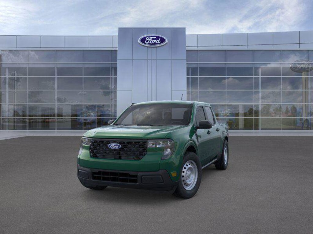 New 2025 Ford Maverick XL Truck SuperCrew