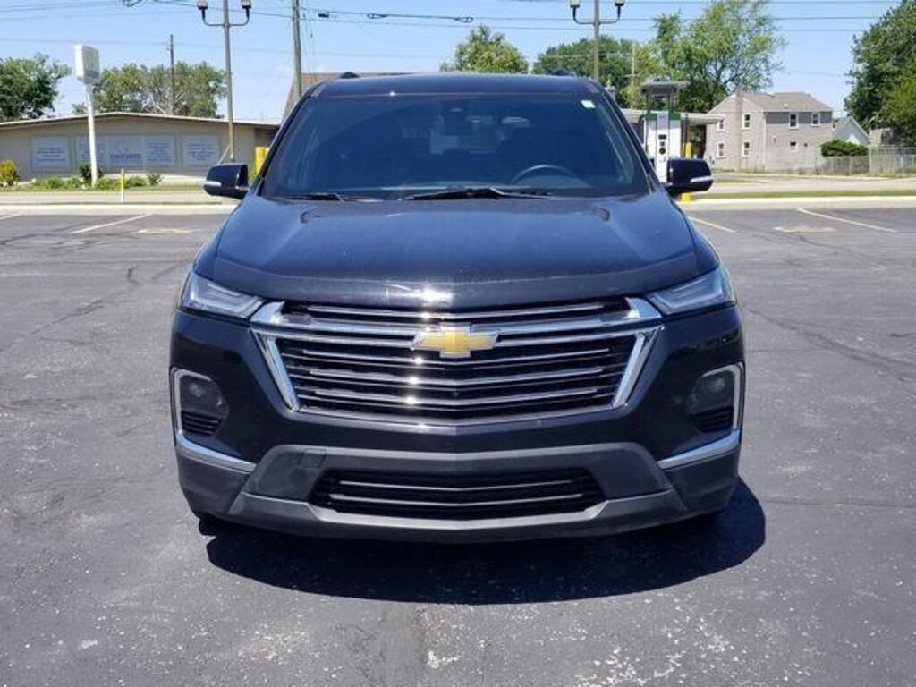 Used 2023 Chevrolet Traverse LT Leather SUV