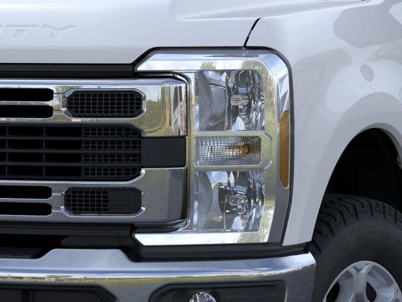 2026 Ford F-350 Super Duty XLT - Photo 18