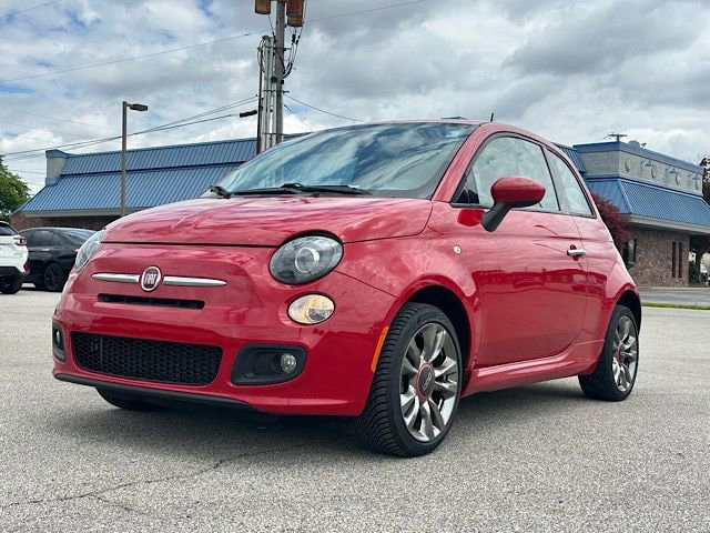 2017 FIAT 500 Pop's photo