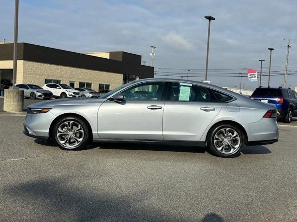 Used 2023 Honda Accord EX Sedan