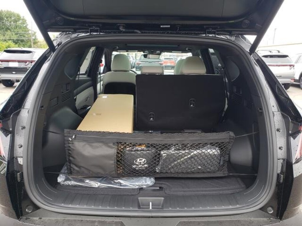 New 2025 Hyundai Tucson Hybrid Limited SUV