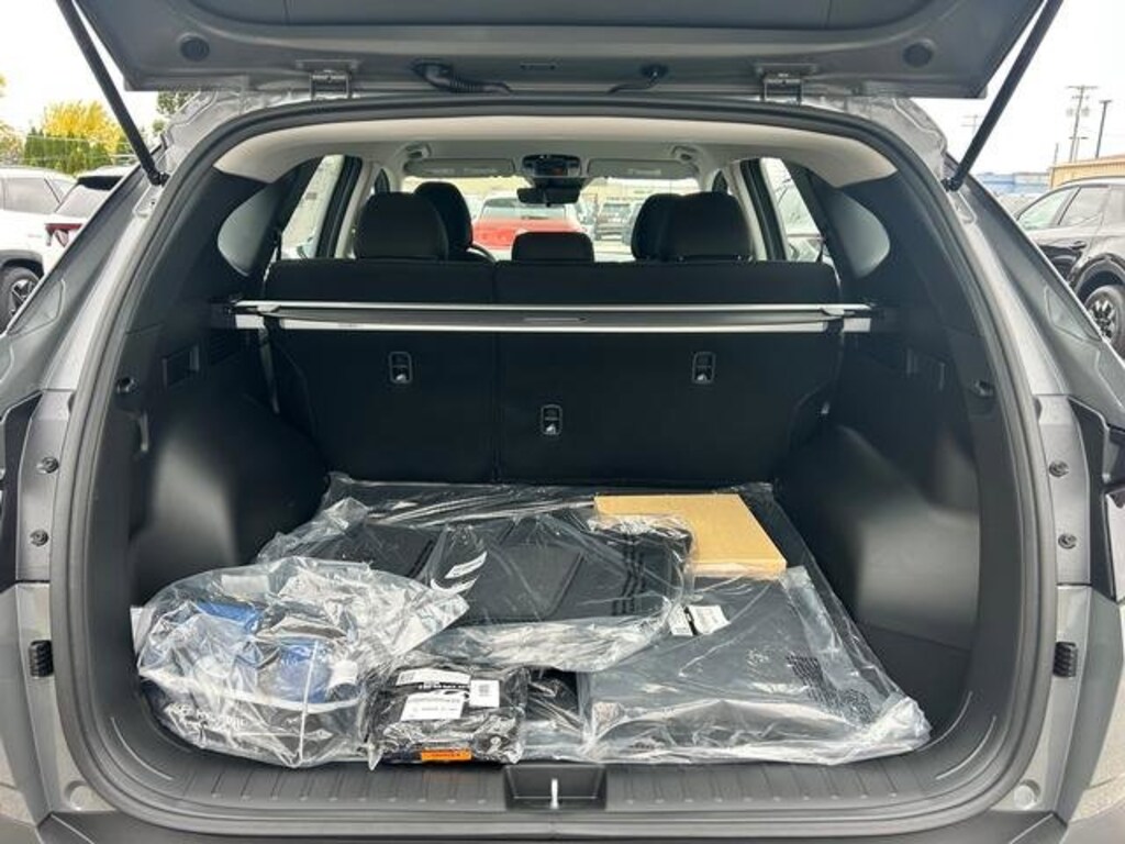 New 2026 Hyundai Tucson SE SUV