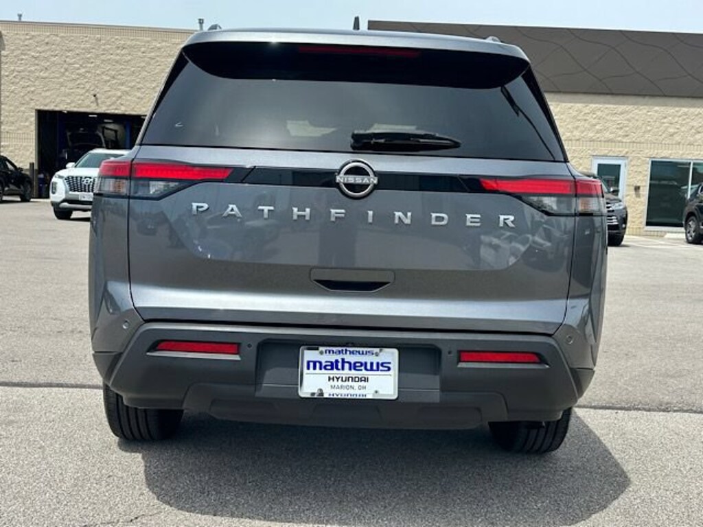 Used 2025 Nissan Pathfinder SV SUV