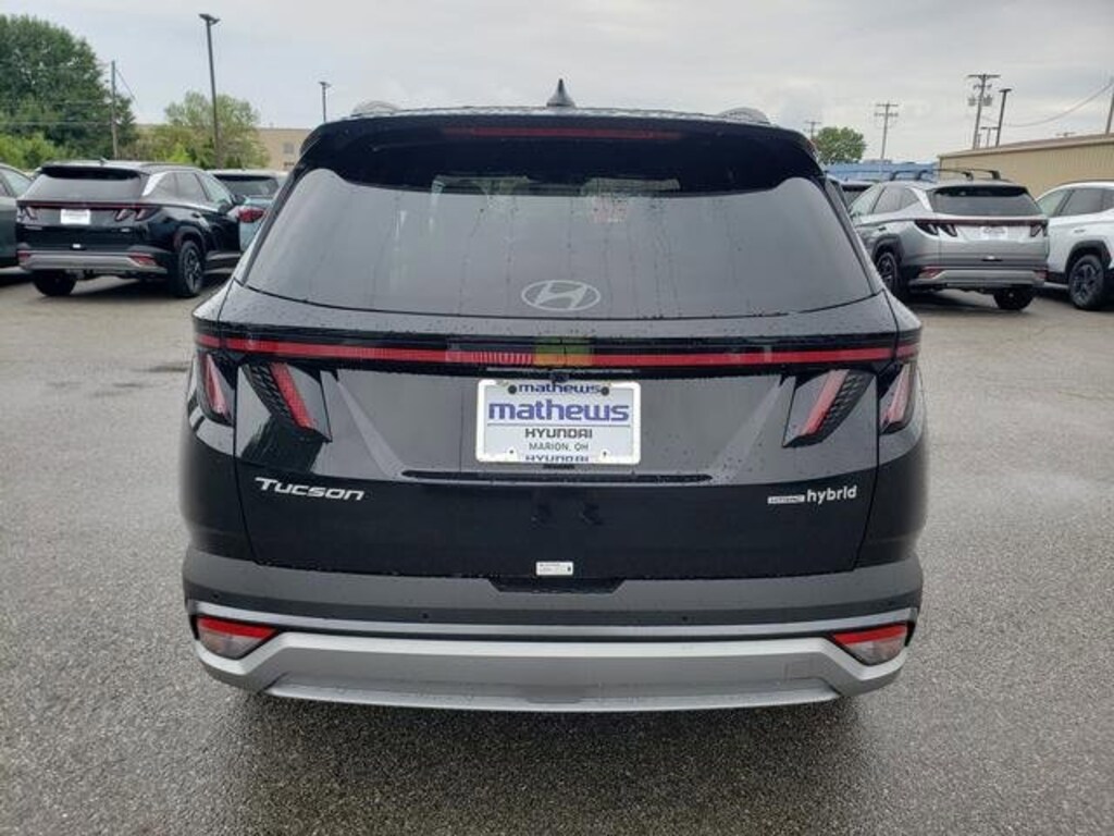 New 2025 Hyundai Tucson Hybrid Limited SUV