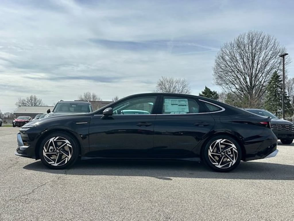 Used 2026 Hyundai Sonata SEL Sport Sedan
