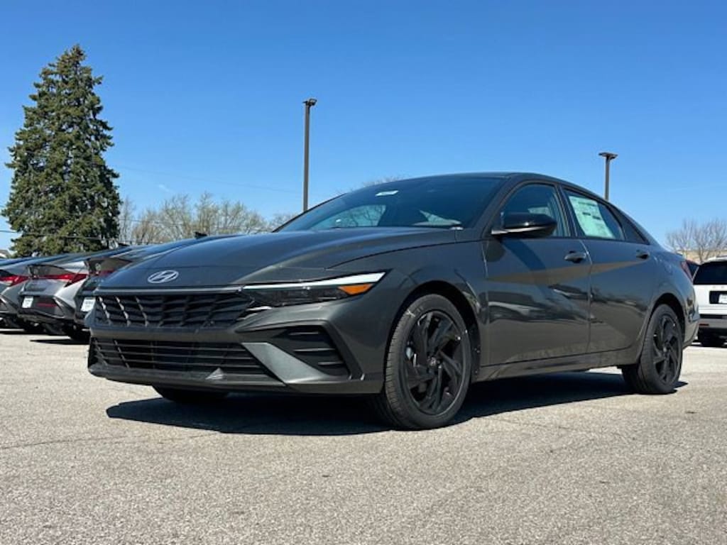 Used 2026 Hyundai Elantra SEL Sport Sedan